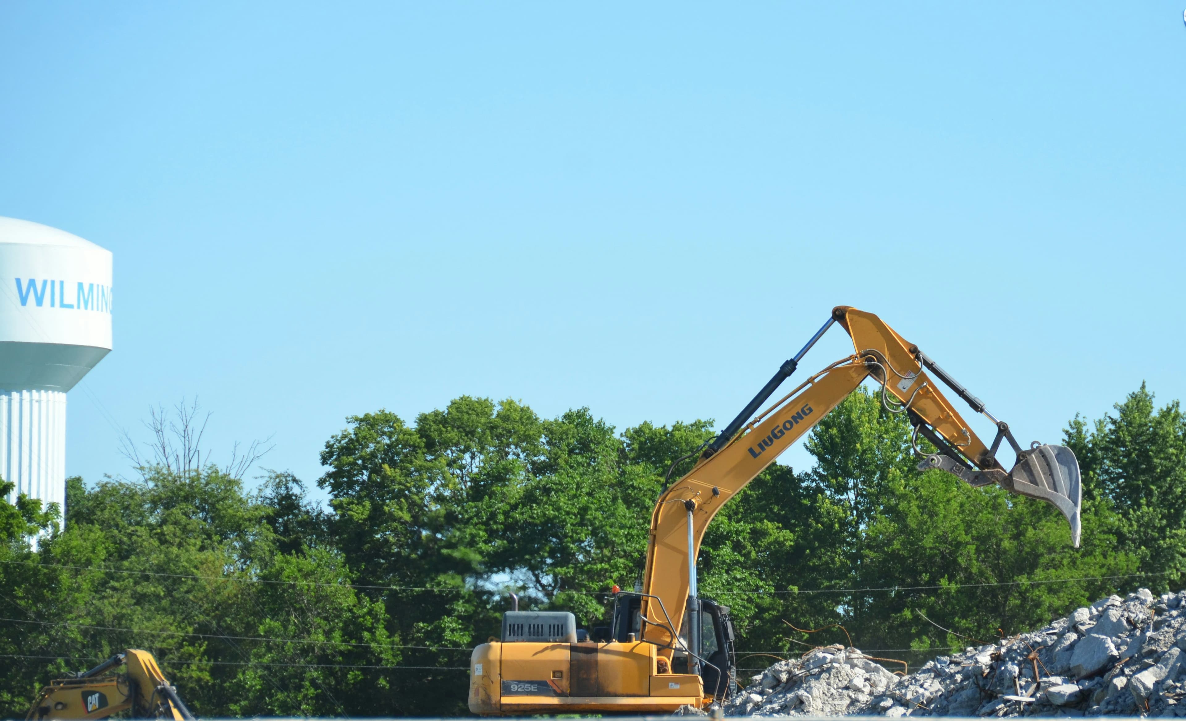 CAT 320 — Bager